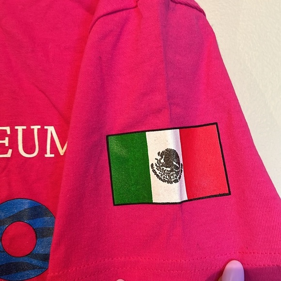 Pink Short Sleeve Tee with Crew Neck - Picture 4 of 6